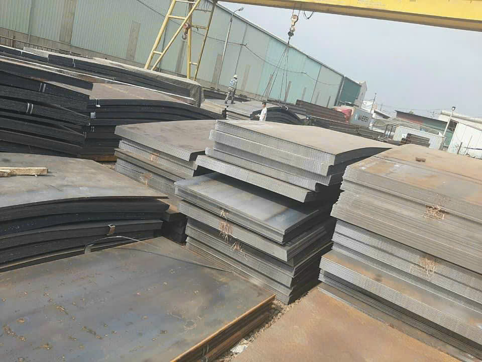Thép tấm 4.0 x 1500 x 6000